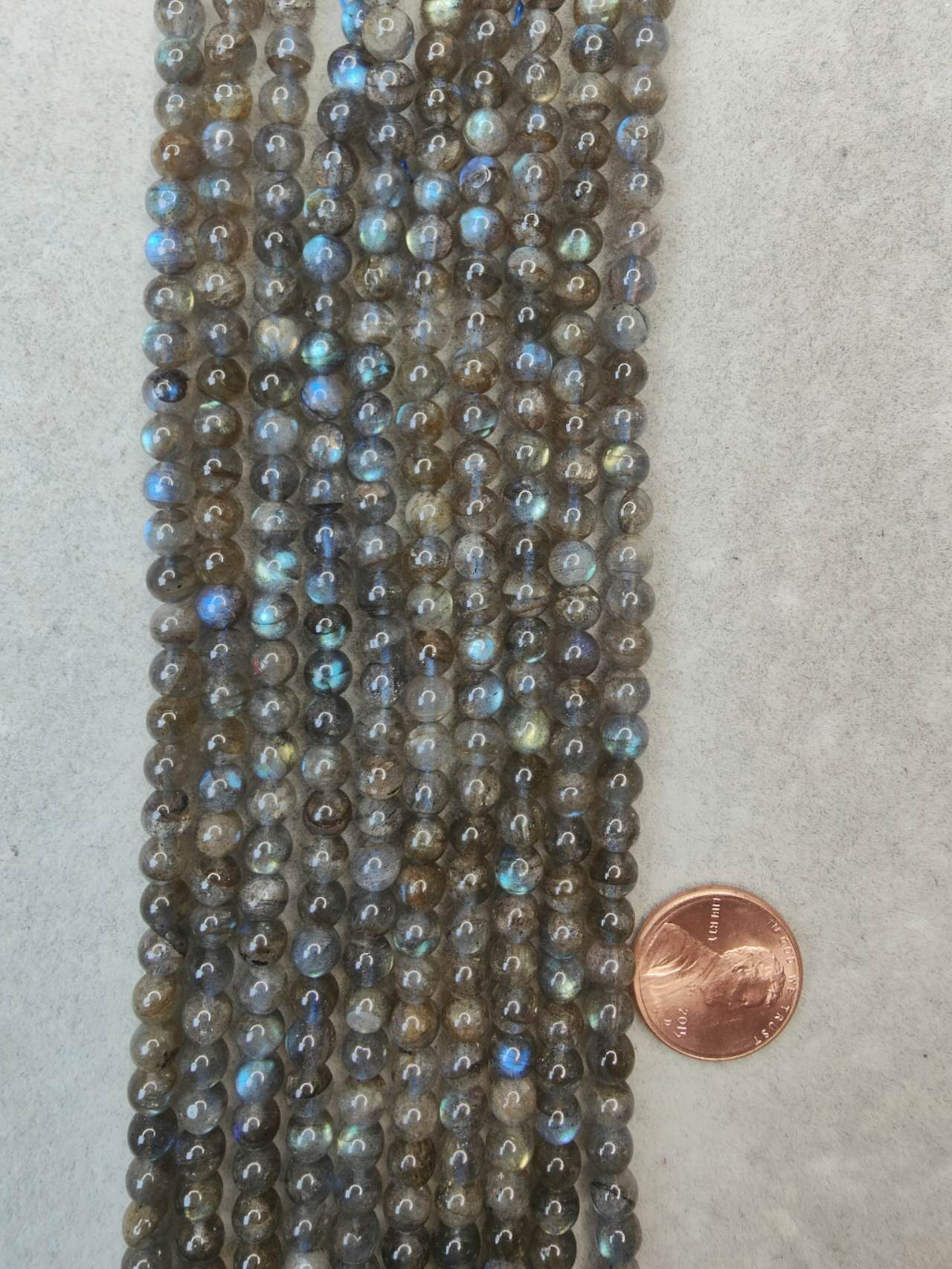 labradorite 5mm round AAA grade dark color 16"strand