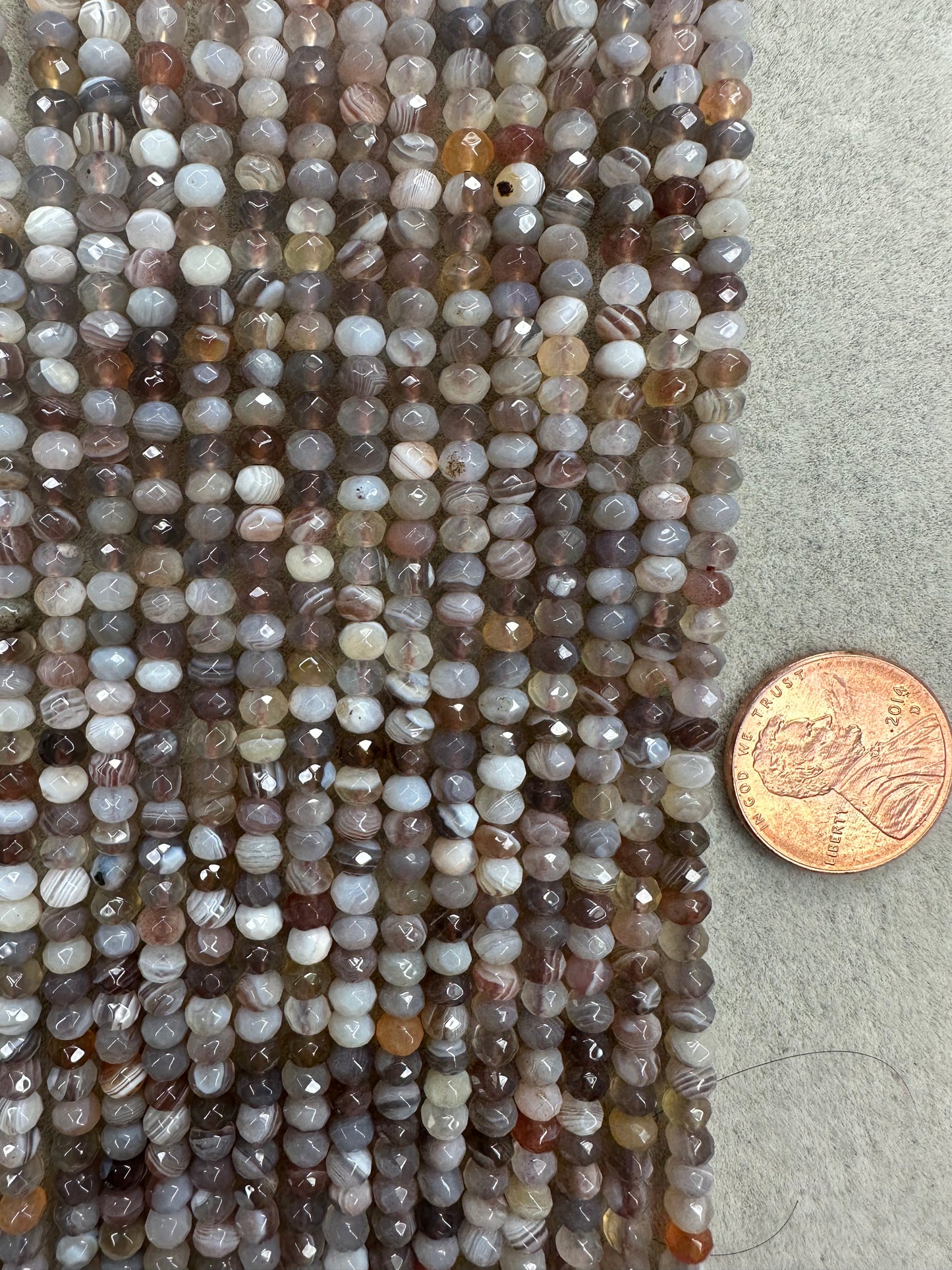botswana agated rondelle faceted 3mmx4mm 16"strand