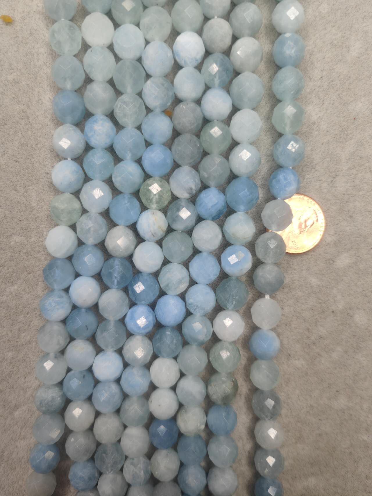 aquamarine faceted round diamond cut 10mm beads  16"strand