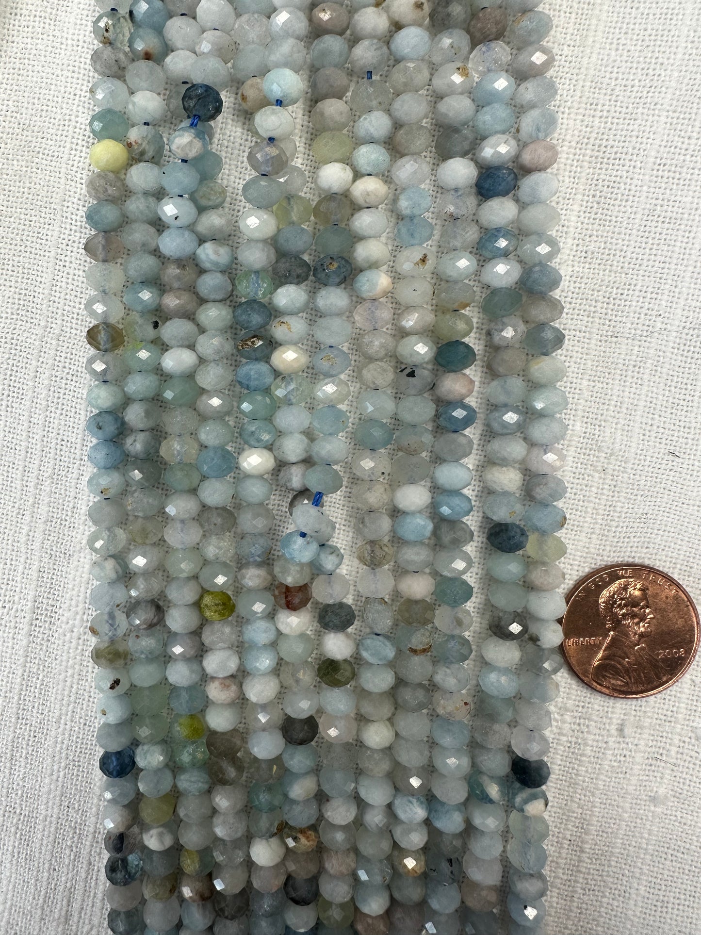 aquamarine 3mmx5.5mm faceted rondelle beads 16"strand